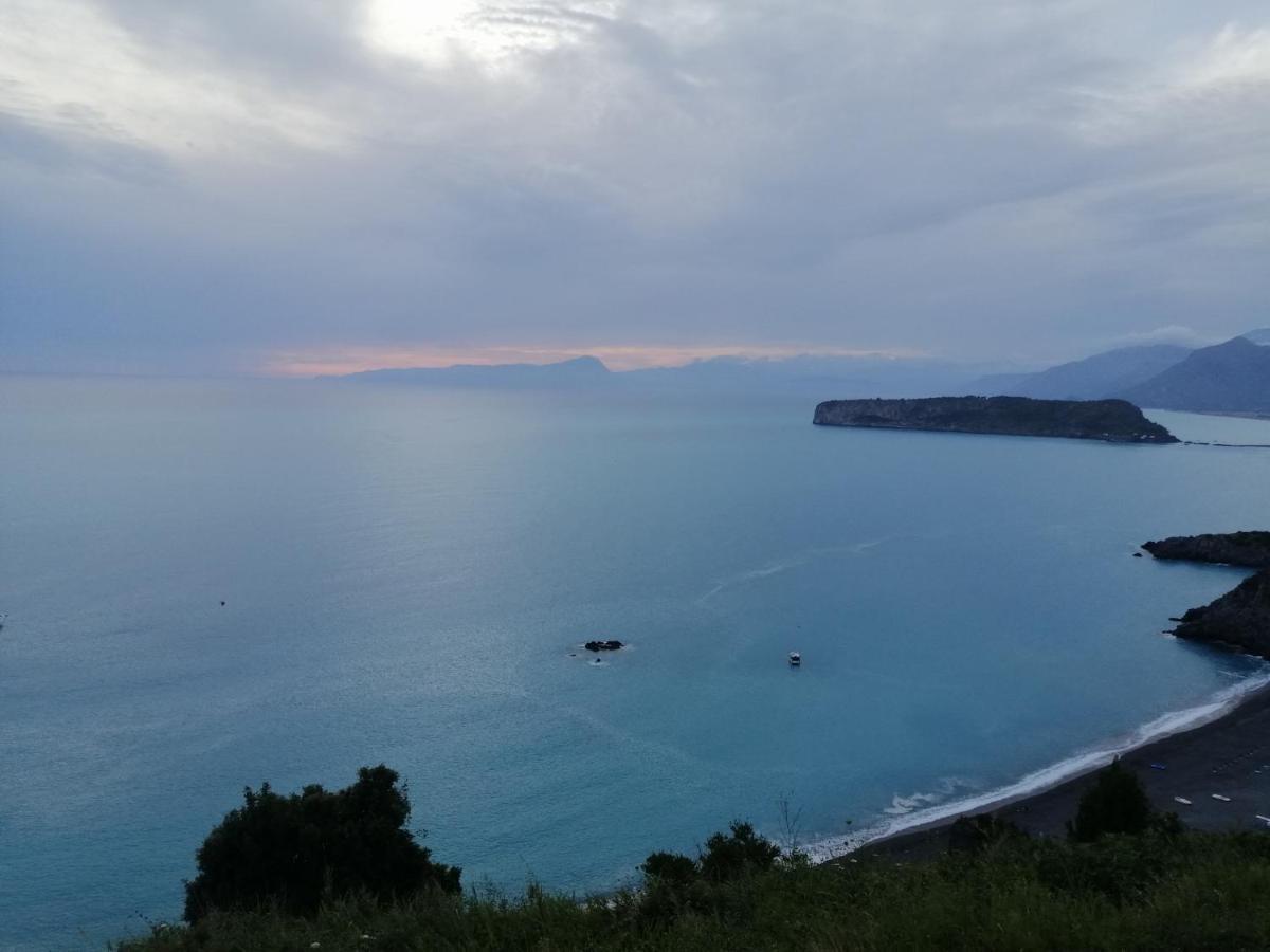 Casa Vacanza Demetra มารีนา ดิ ฟุสกัลโด ภายนอก รูปภาพ