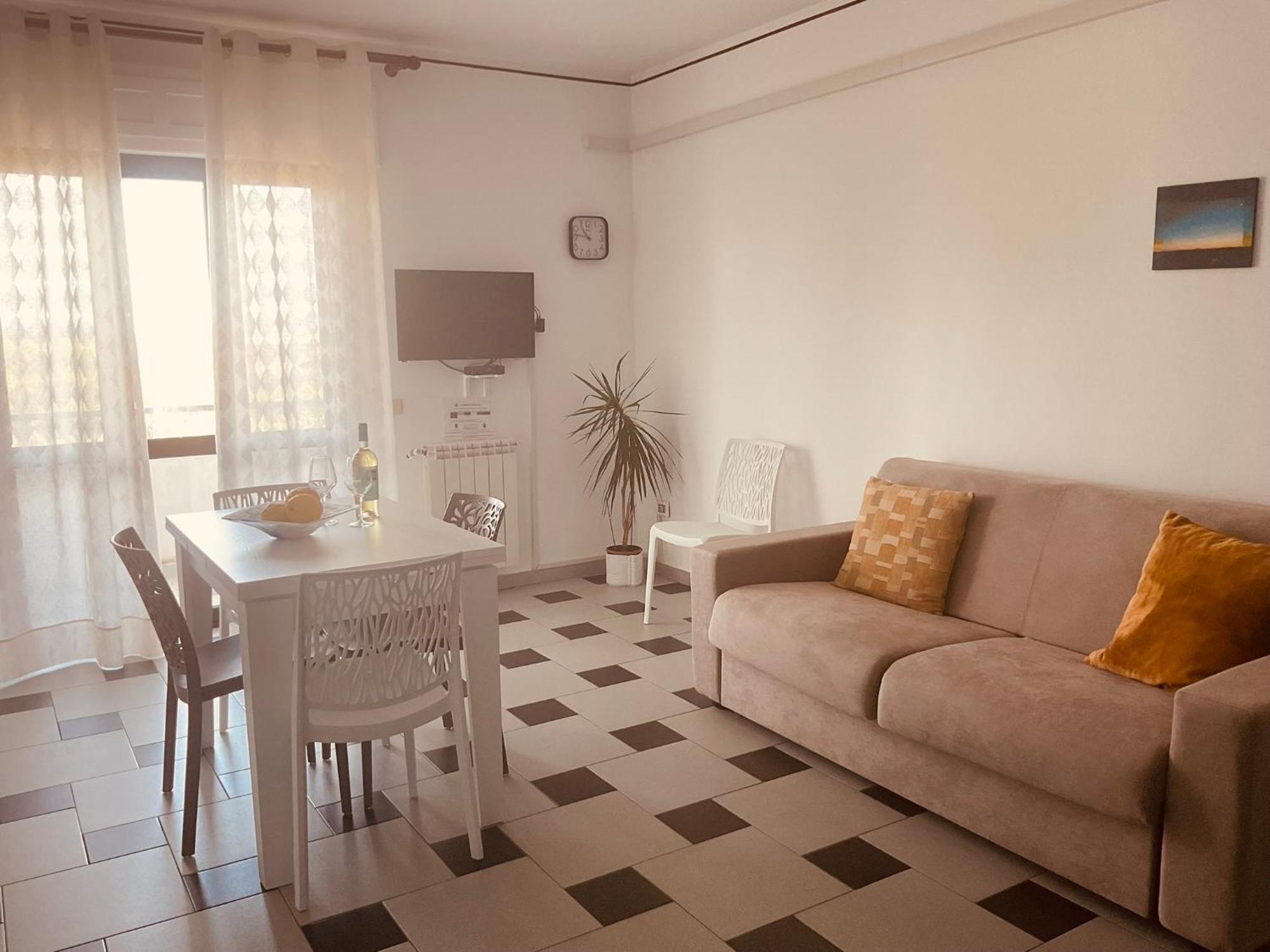 Casa Vacanza Demetra มารีนา ดิ ฟุสกัลโด ภายนอก รูปภาพ